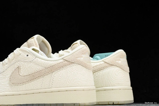 Retro Paul 1 Chris  Jordan FZ0455-200  OG Low 1012